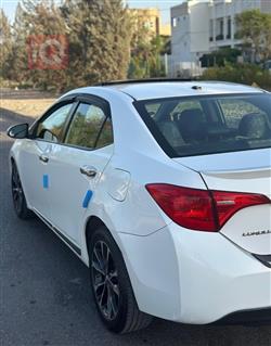 تۆیۆتا کۆرۆلا